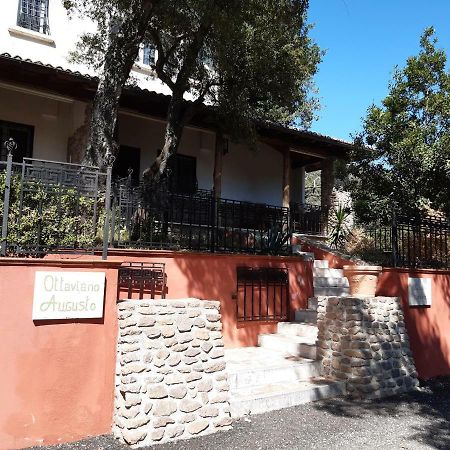Appartement Dal Centurione à Rome Extérieur photo